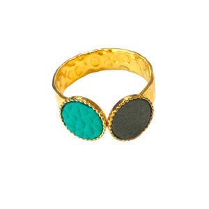 Bague martelée bicolore – Cuir kaki et vert lagon