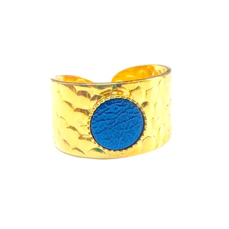 Bague martelée- LARGE- avec cuir bleu électrique irisé 2-