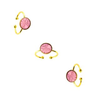 Bague fine avec cuir rose blush irisé