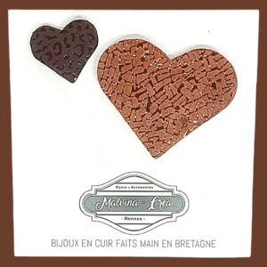 pin's en cuir - VERONE- duo en cuir marron paillettes brillantes et léopard aubergine-