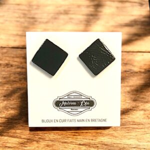 Boucles d&rsquo;oreilles en cuir – KARREZ- Noir verni